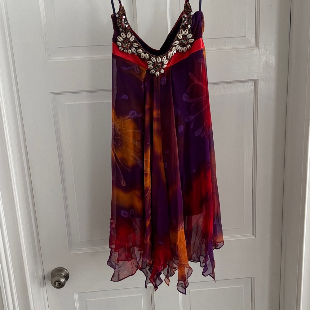 Dress - Picture 4 of 6